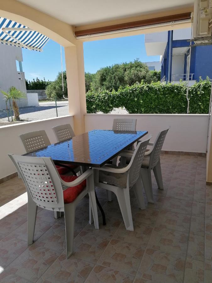 Apartmani Vinko Bibinje Eksteriør billede